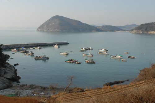 나로도에서 아름다운 일몰을 볼 수 있는 염포마을 포구 